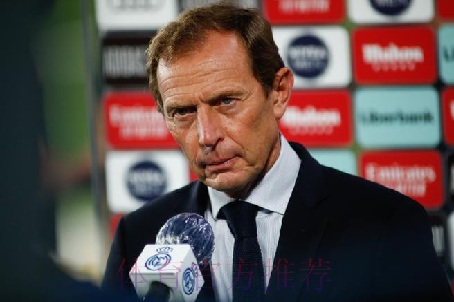 布特拉格诺:姆巴佩有明显机会,他缺乏必要运气 布特拉格诺:姆巴佩有明显机会,他缺乏必要运气